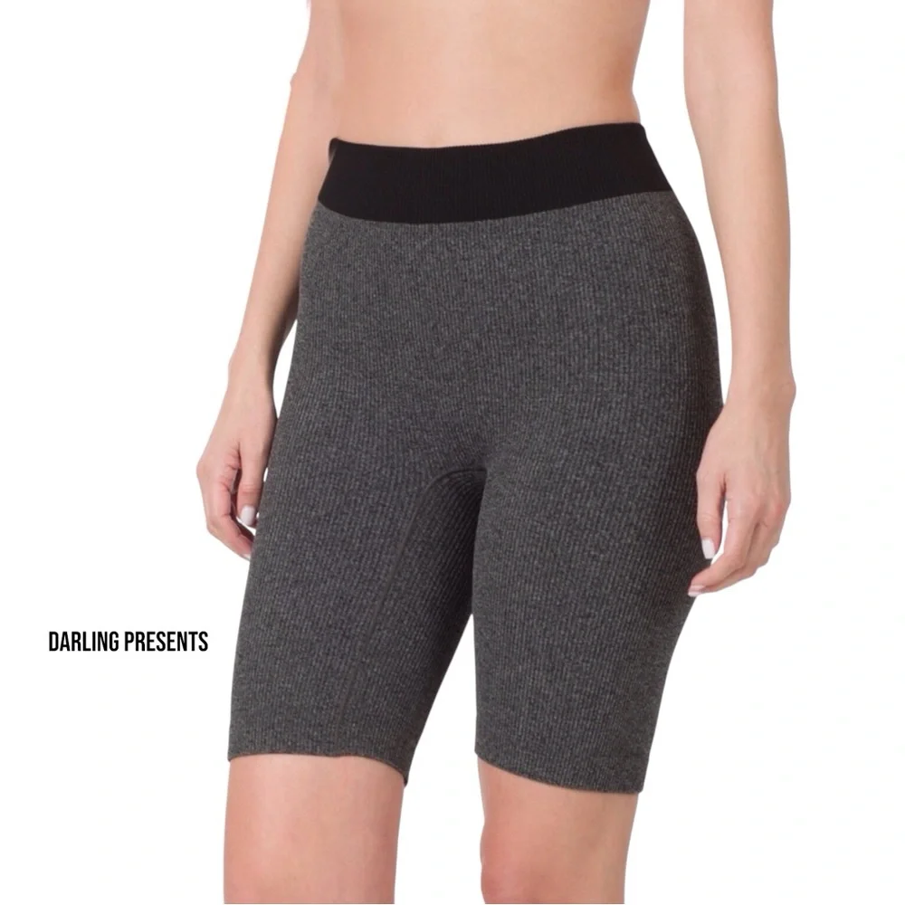 Zenana Ribbed Long Bike Shorts Women Color Charcoal Size L/XL - Picture 1 of 5